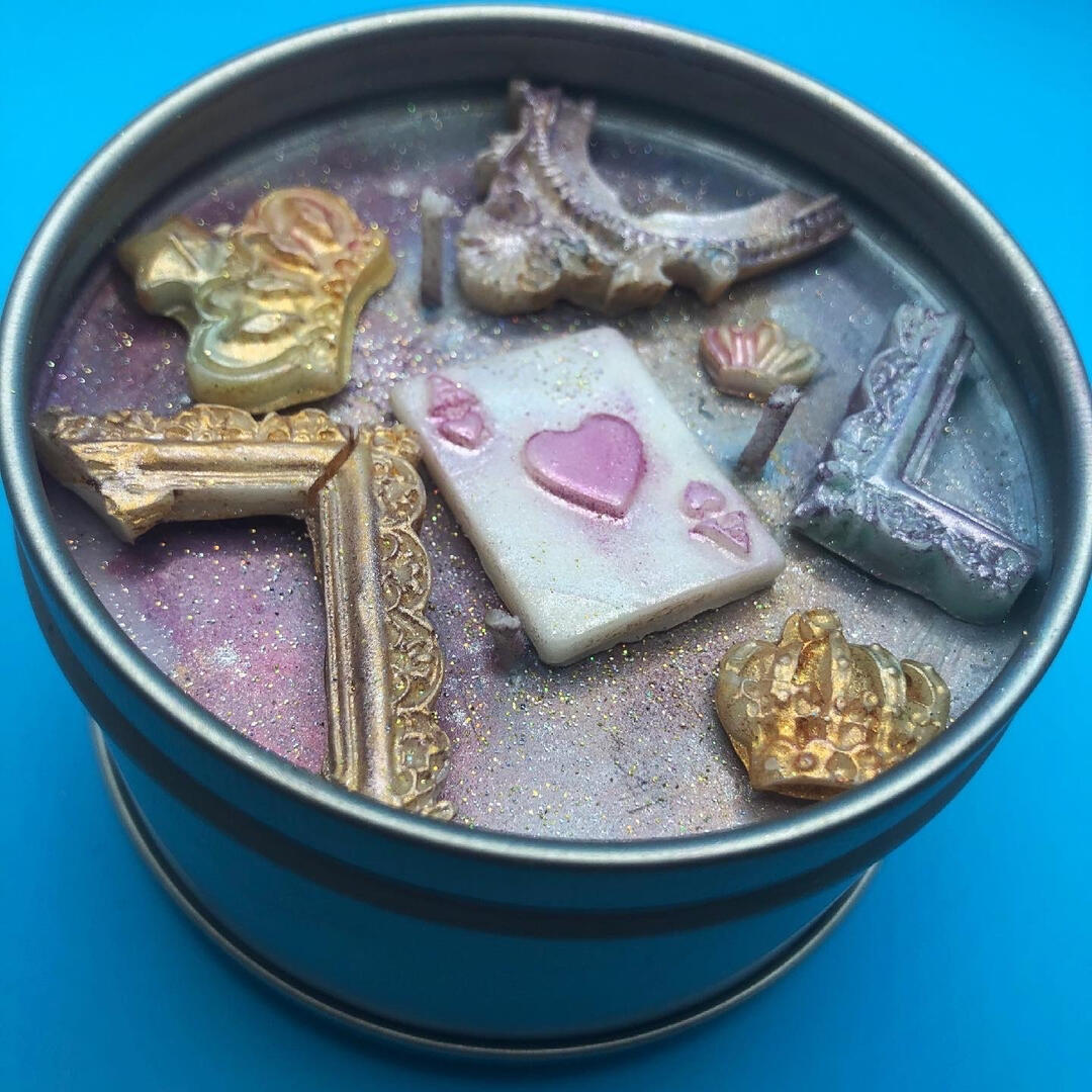 Wonder Gallery Candle